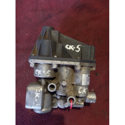 Блок клапанов управления ретардой Scania (184), 1736364-3