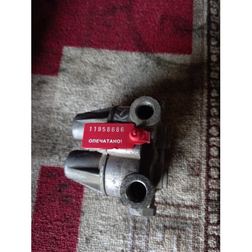 Кран 4-контурный Scania-4 Knorr (686), 111558819828-1