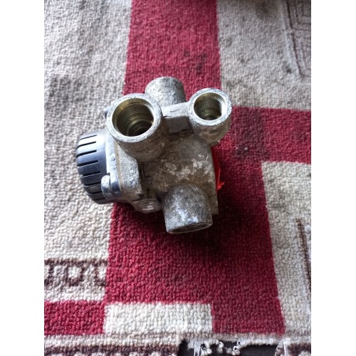 Клапан аварийного растормаживания DAF (643), -1