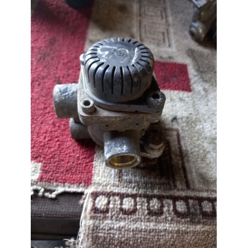 Клапан аварийного растормаживания DAF (646), 