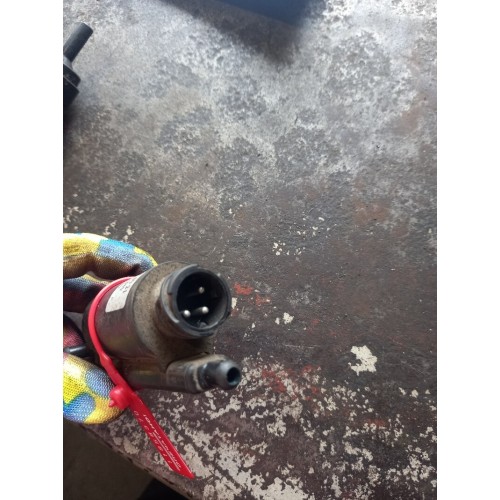 Насос омывателя Mercedes (370), А0008694021-2