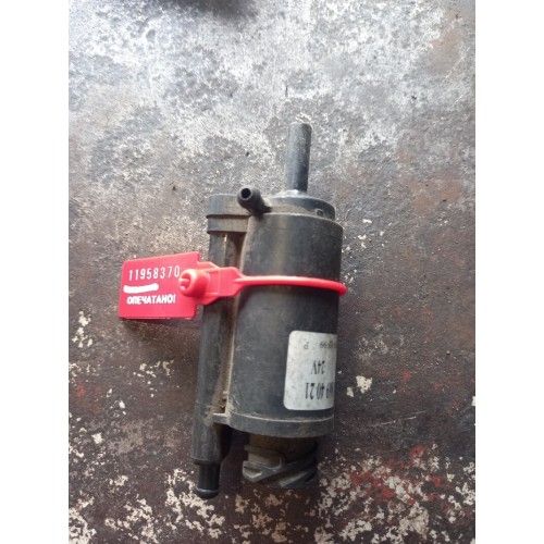 Насос омывателя Mercedes (370), А0008694021-1