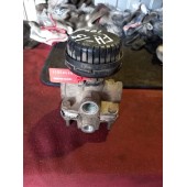 Кран ускорительный Volvo FH-12-13 (540)