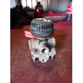 Кран ускорительный Volvo FH-12-13 (533)