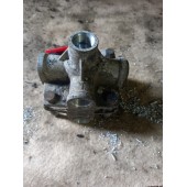 Кран ускорительный Mercedes (795)