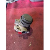 Кран ускорительный MAN/Mercedes (763)