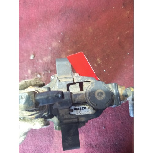 Клапан редукционный Mercedes пневматический (750), 4733030000-2