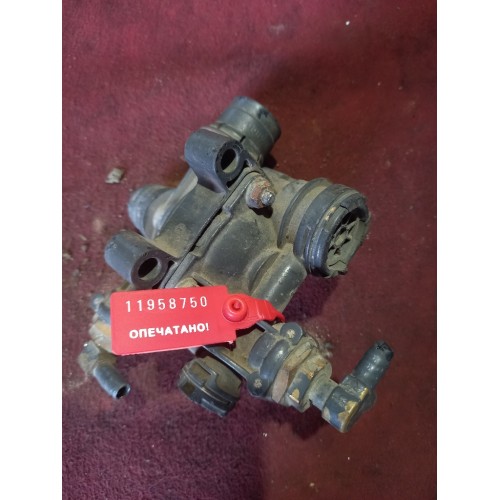 Клапан редукционный Mercedes пневматический (750), 4733030000-1