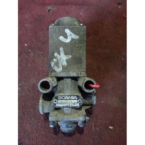 Клапан электромагнитный (соленоид) Scania (713), 4722500000