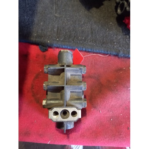 Распределитель воздушный MAN TGA TGS TGX (015), 81981830000