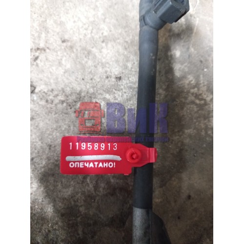 Трубка топливная Renault-T (913), -1