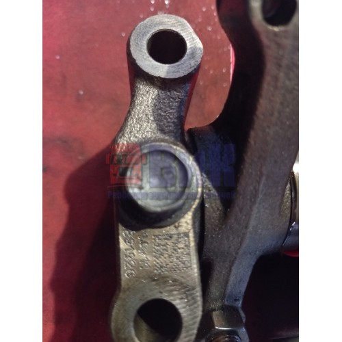 Ось коромысел DAF 106 в сборе (без горняка) (148), 1891926-1