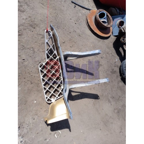 Подножка кабины Scania R420 119157 RH (255), 