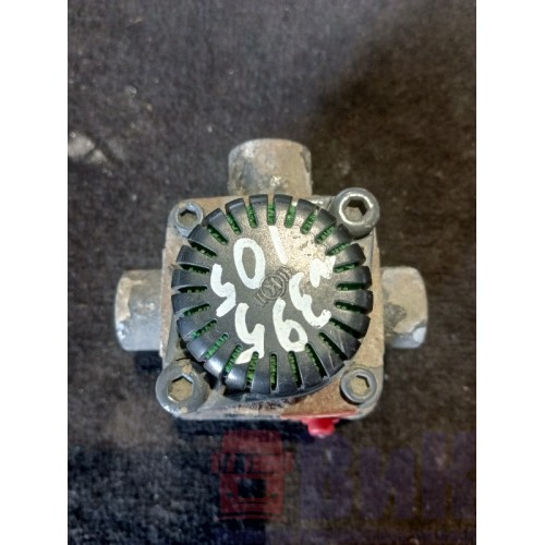 Клапан аварийного растормаживания DAF 105 900877 (961), 