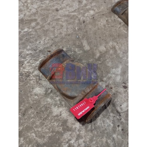 Проставка передней рессоры DAF 105 900877 (937), 962023