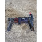 Кронштейн переднего крыла DAF 105 900877 передний RH (873)