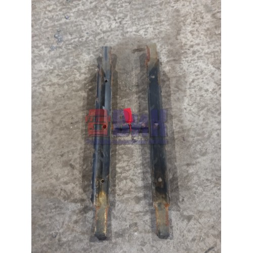 Прижим АКБ DAF 105 900877 (877), -2