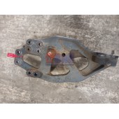 Кронштейн передней рессоры DAF 105 901890 RH (798)