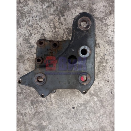 Кронштейн (проставка) ГУРа Volvo FM 657966 (614), 20374843-3