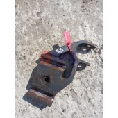 Кронштейн переднего амортизатора Volvo FM 657966 нижний RH (598)