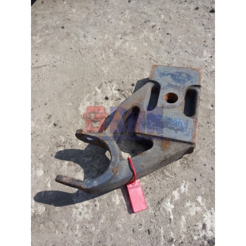 Кронштейн переднего амортизатора Volvo FM 657966 нижний LH (597), -3