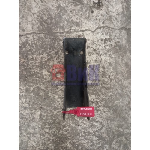 Кронштейн замка кабины Volvo FM 2007г 657966 (574), 