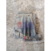 Подкрылок под кабину LH DAF 85 CF 620602 с деф. (540)