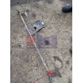 Трапеция дворников Volvo (128)