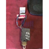 Доводчик замка двери Renault Magnum / PR (302)