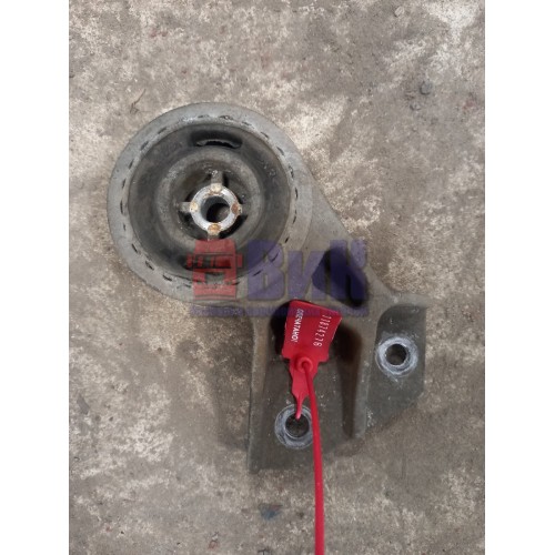 Кронштейн интеркулера Scania R440 248722 RH (276), 