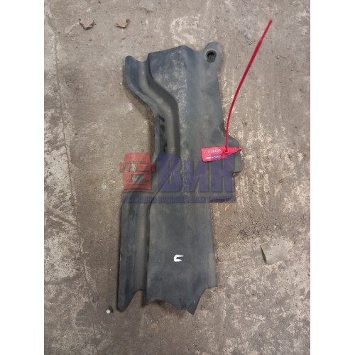 Экранная защита подножки Scania R440 248722 деф. RH  (296), 1529886