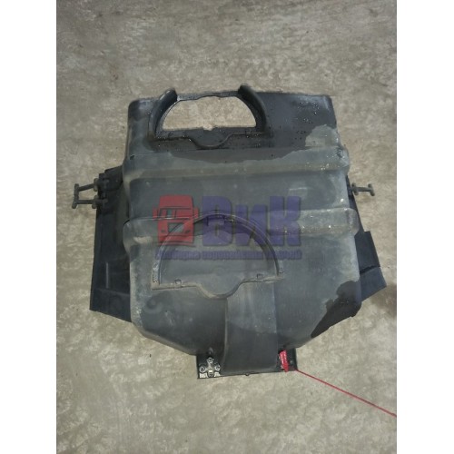 Защита двигателя (противошумный экран) Scania R440 248722 передняя часть (деф.) (313), 1358677