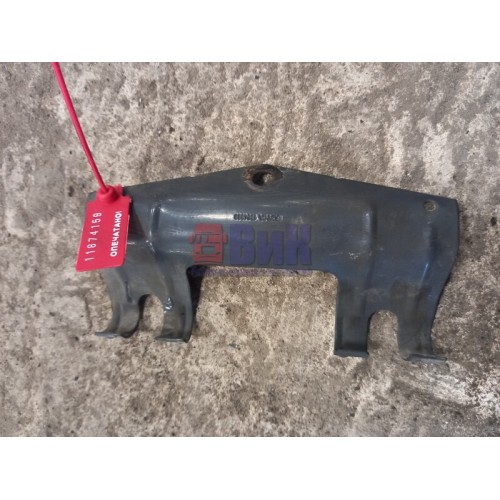 Кронштейн кожуха двигателя Scania R440 248722 (159), 1354393