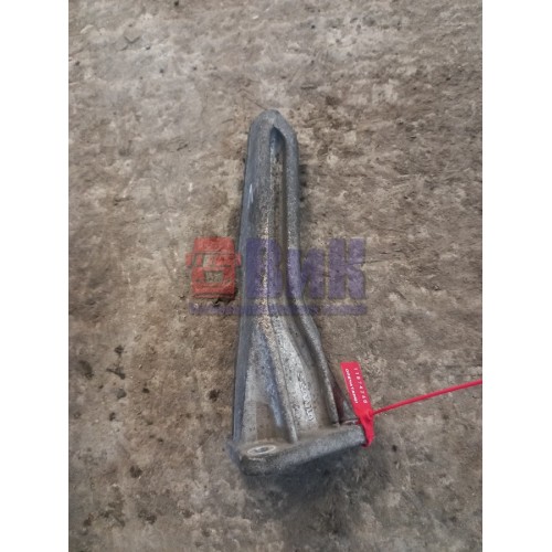 Кронштейн радиатора Scania R440 248722 (246), 1790531-2