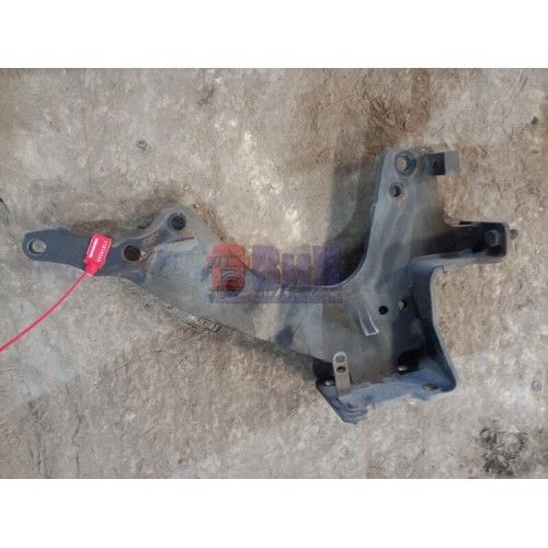 Кронштейн усилителя бампера Scania R440 248722 RH (243), 1802167