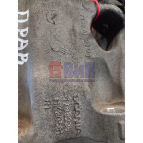 Кронштейн торсиона кабины Scania R440 248722 RH (153), 1788234-1