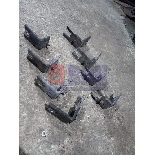 Кронштейн провода вискомуфты Renault/Volvo (656)*, -1