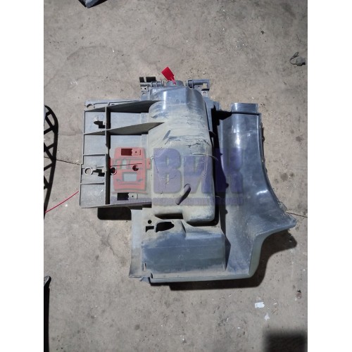 Корпус фары Scania 4 RH деф. (619) , -2