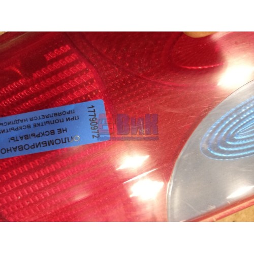 Стекло заднего фонаря MAN TGA 490369 RH (972), -1