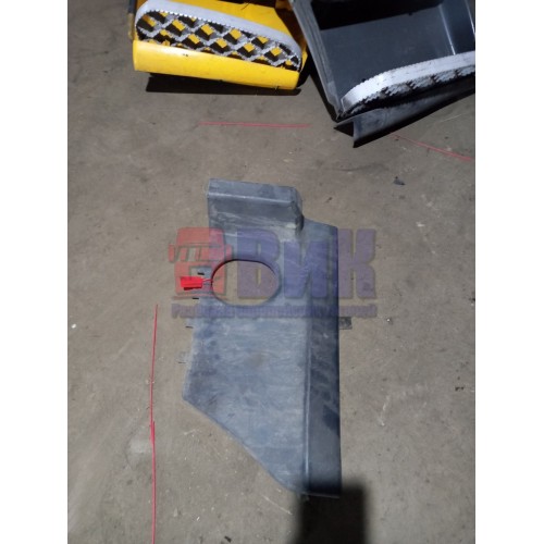 Накладка на подножку Scania 4 (верх) LH (082), 1390075