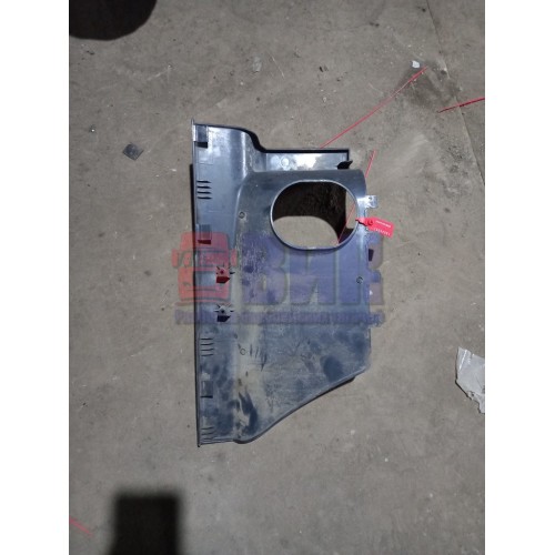 Накладка на подножку Scania 4 (верх) LH (083), 1390075-1