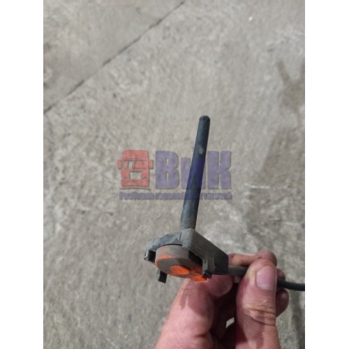 Датчик уровня охлаждающей жидкости Mercedes Actros 987958 (в бачок) (291), 9425420217-2