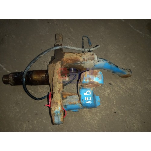 Цапфа (кулак поворотный) Mercedes (конус подшипника) LH (864) , 