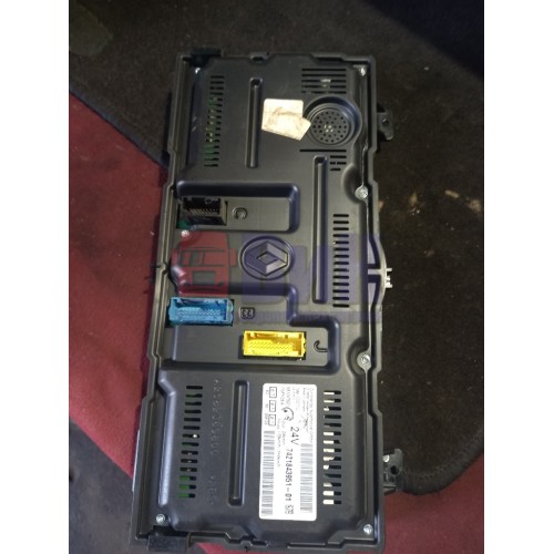 Панель приборов Renault Premium DXI-11 (313), 7421843951-3