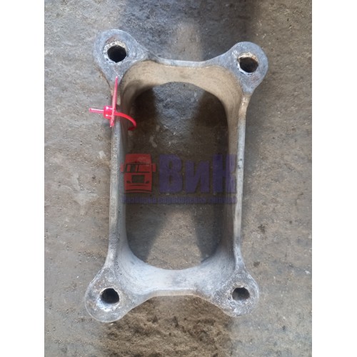 Проставка кронштейна топливного бака MAN (888), 81418200217