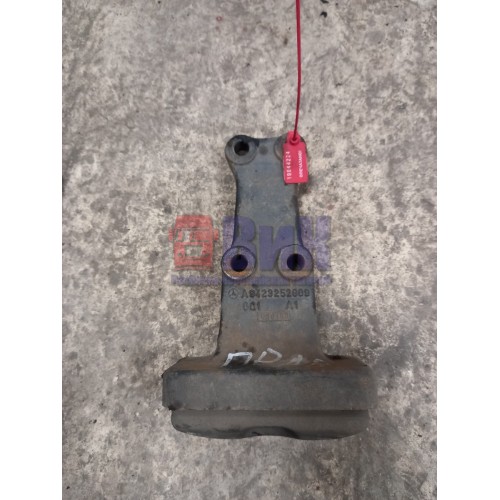 Отбойник заднего моста Mercedes Actros 987958 RH (224), 9423252809