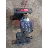 Кронштейн APM Renault T460 001057 (939)