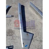 Спойлер кабины Mercedes Actros 987958 верхний RH с деф. (322)