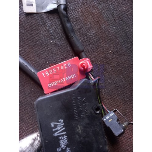 Доводчик замка двери Mercedes Actros 987958 LH (426), 993531893-4