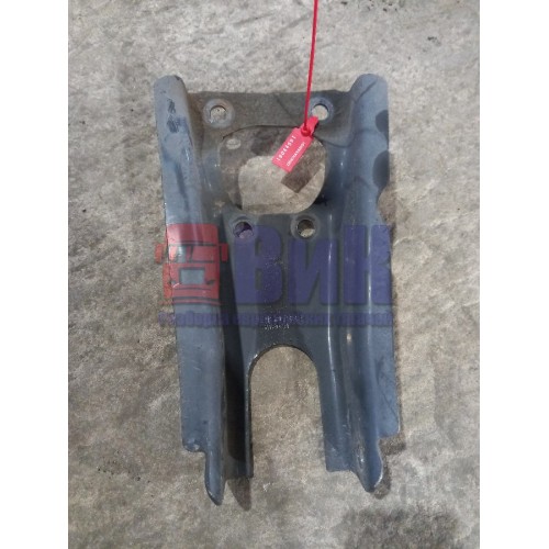 Кронштейн переднего амортизатора Renault T460 001057 верхний (991), 21507833